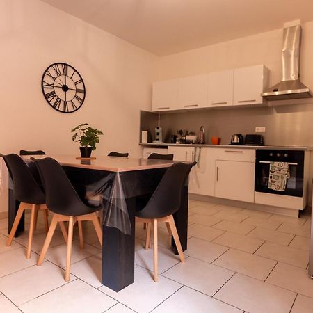 Appartement Tout Equipe Pour 6 Personnes A 15Min Des Plages Béziers Eksteriør billede
