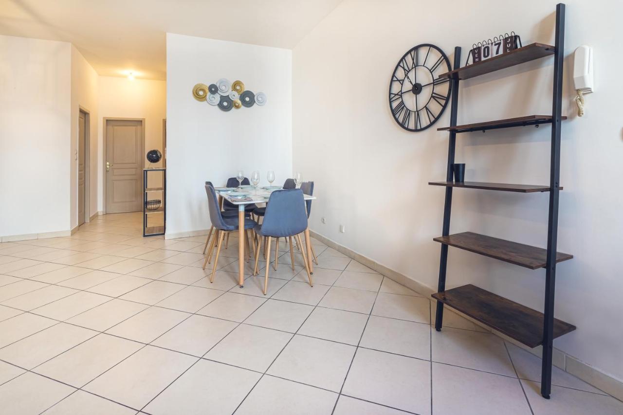 Appartement Tout Equipe Pour 6 Personnes A 15Min Des Plages Béziers Eksteriør billede