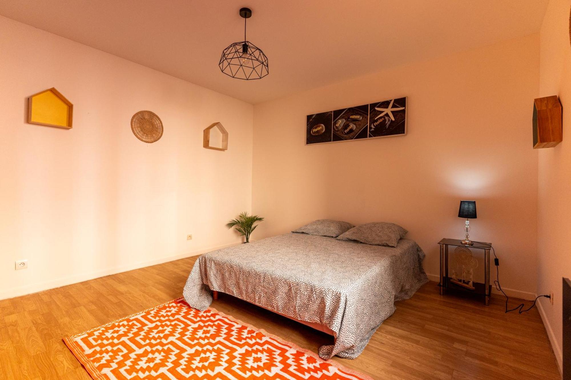 Appartement Tout Equipe Pour 6 Personnes A 15Min Des Plages Béziers Eksteriør billede