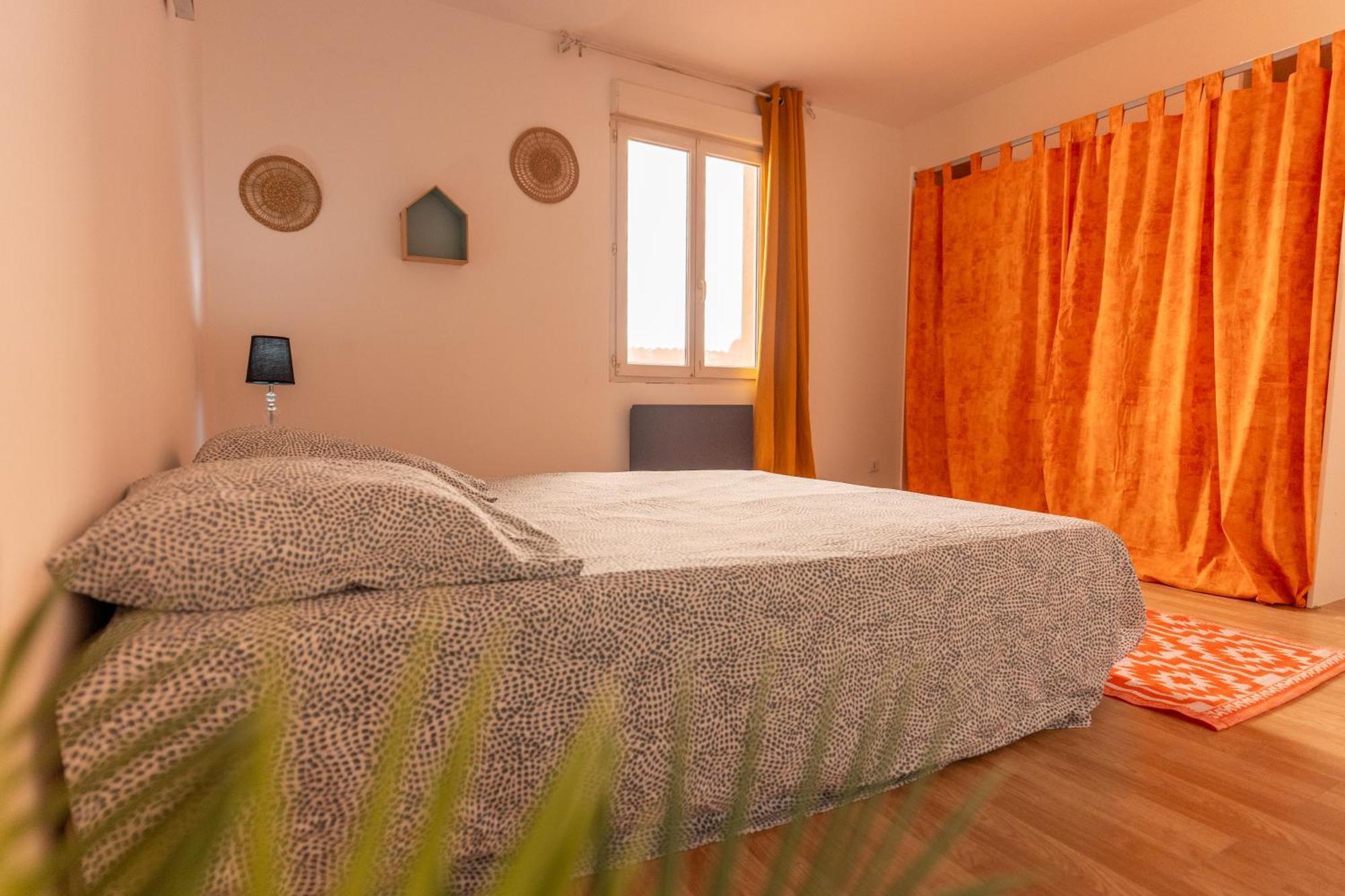 Appartement Tout Equipe Pour 6 Personnes A 15Min Des Plages Béziers Eksteriør billede