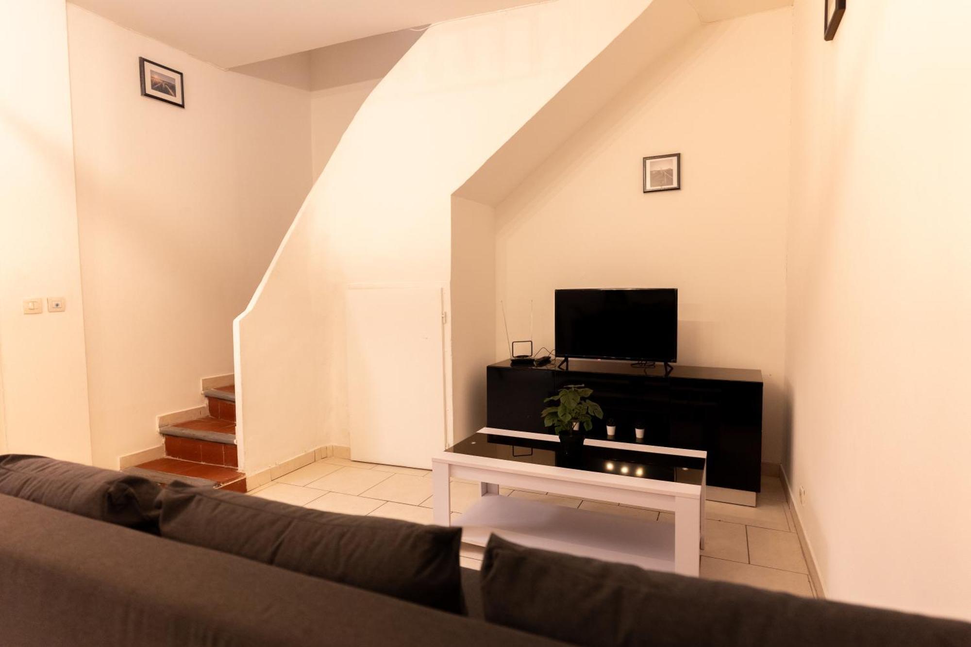 Appartement Tout Equipe Pour 6 Personnes A 15Min Des Plages Béziers Eksteriør billede